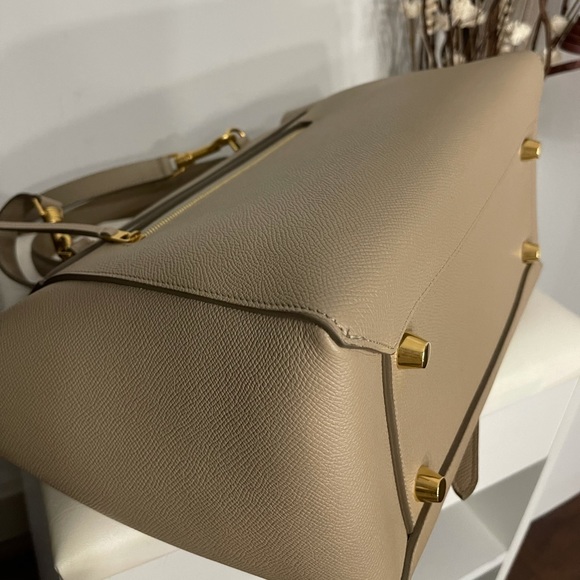 Authentic Celine Mini Belt Bag in Grained Calfskin Light Taupe NEW CONDITION! - Picture 6 of 16